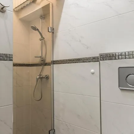 Udanypobyt Apartament Zamoyskiego Apartment *